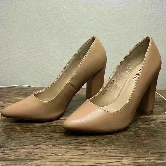 IDIFU 4in chunky block heel pump - Picture 6 of 7